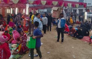 विशाल भण्डारे में उमड़े श्रद्धालु, चखा प्रसाद