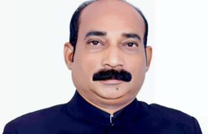 लाइसेंस शुल्क लगाने की तैयारियों से राजधानी के व्यापारियों में आक्रोश