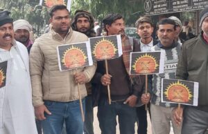 सवर्ण समाज की तीन सूत्री मांगों को लेकर सवर्ण आर्मी ने सौंपा ज्ञापन