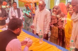 मुख्य विकास अधिकारी ने किया ग्राम चौपाल का निरीक्षण