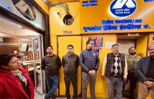 भोजनावकाश में 1:30 बजे से 2:00 बजे तक प्रदर्शन का कार्यक्रम आयोजित