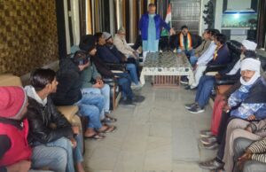 कांग्रेस का स्थापना दिवस शहर से गांवों तक मनाया गया