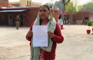 बंद घर से सोने–चांदी के जेवर सहित 60 हजार की चोरी
