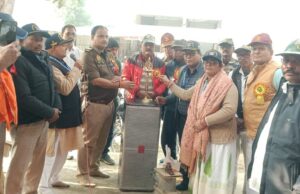 विजय दिवस पर 1971 युद्ध के शहीदों को पूर्व सैनिकों ने किया नमन