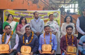 रक्सा में लगा विशाल निःशुल्क नेत्र परीक्षण एवं ऑपरेशन शिविर