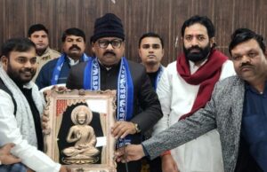 बसपा का शक्ति प्रदर्शन, कई दलों के नेता व सैकड़ों कार्यकर्ता एक साथ पार्टी में शामिल