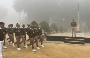 अपर पुलिस अधीक्षक ग्रामीण जौनपुर ने ली परेड की सलामी, किया रिजर्व पुलिस लाइन का निरीक्षण