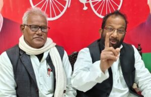 खाद न मिलने से किसान हो रहे हैं परेशान- जाहिद बेग