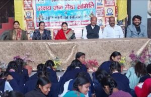 अक्षय जन सेवा समिति ने निःशुल्क मेहंदी क्लास का किया शुभारंभ