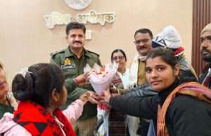 राष्ट्रीय पत्रकार संघ भारत की मुहिम जनहित के तहत पुलिस अधीक्षक को ज्ञापन सौंपा