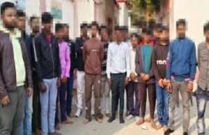 चाइनीज मांझे से पतंग उड़ाना पड़ा भारी, लाइन बाजार पुलिस ने 16 युवकों को दबोचा