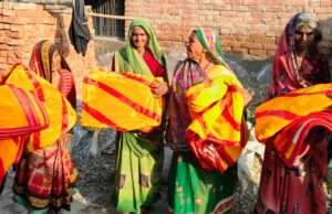इंडियन रेडक्रॉस सोसाइटी ने वितरित किए 29 कम्बल, बुजुर्गों और जरूरतमंदों को मिली राहत