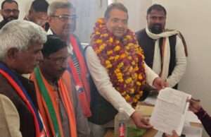 डॉ. एस. पी. सिंह पटेल सहकारी ग्राम विकास बैंक लालगंज के निर्विरोध अध्यक्ष चुने गए