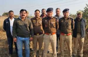 कानून के हाथ बहुत लंबे होते है अंतत: पुलिस ने दबोच ही लिया गर्दन