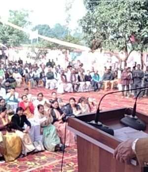 पीढ़ी को राष्ट्रीयता का बोध कराये शिक्षा: प्रमोद तिवारी