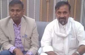 छानबे विधानसभा क्षेत्र के लालगंज में मनरेगा बचाओ के मानिटर डॉ उदित राज का मजदूर सम्मेलन