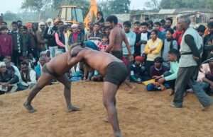 धौरहा में भव्य मेला और दंगल का हुआ आयोजन