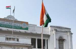 गणतंत्र दिवस पर कांग्रेस कार्यालय पर कांग्रेस प्रदेश अध्यक्ष ने किया ध्वजारोहण