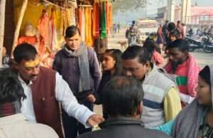 मकर संक्रांति पर कुबरी घाट में खिचड़ी प्रसाद वितरण, हजारों श्रद्धालुओं ने ग्रहण किया प्रसाद