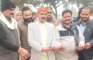 देवीगंज प्रीमियर लीग का आगाज, उद्घाटन मैच में विश्वास इलेवन की जीत