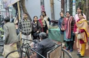 सनशाइन क्लब महिला विंग द्वारा शीतलहर में किए सेवा कार्य