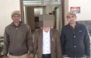 अपनी दादी का जेवरात चोरी करने का वांछित अभियुक्त गिरफ्तार