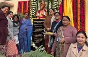 लूकरगंज क्लब परिसर में स्वामी विवेकानंद की मूर्ति का हुआ अनावरण