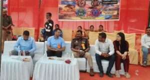 डीएम ने ‘बालिका प्रीमियर लीग 2026’ में खिलाड़ियों का किया उत्साहवर्धन, बेटियों के जोश से गूंजा स्पोर्ट्स स्टेडियम