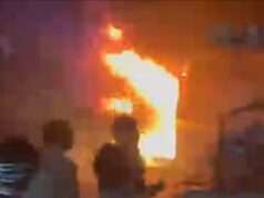 प्लास्टिक की दुकान में लगी भीषण आग समान जलकर खाक