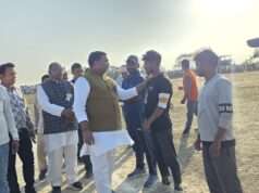 सेमरा बरहो में आयोजित कैनवस क्रिकेट प्रतियोगिता का फाइनल मुकाबला सम्पन्न