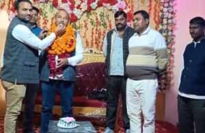 सीजेए जिला अध्यक्ष त्रिभुवन सिंह की मौजूदगी में मनाया गया राजेश यादव का जन्मदिन