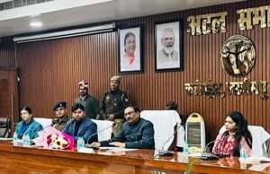 राज्य सूचना आयुक्त ने लखीमपुर खीरी में की लंबित RTI अपीलों की समीक्षा, अधिकारियों को दिए सख्त निर्देश