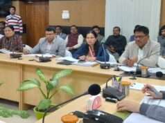 निर्माणाधीन परियोजनाएं समयबद्ध व गुणवत्तापूर्ण पूरी हों : डीएम रविन्द्र सिंह