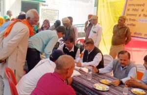 चकबंदी को लेकर चौपाल का हुआ आयोजन