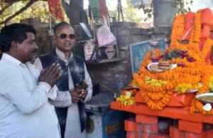 सिर्फ सनातन संस्कृति ही सिखाती है बांट कर खाना:पवन श्रीवास्तव