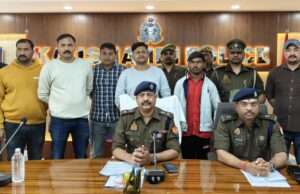 घर के बाहर सो रहे अधेड़ की हत्या का पुलिस ने किया खुलासा