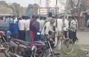 बाइक-रिक्शे कि टक्कर में बच्चा हुआ घायल