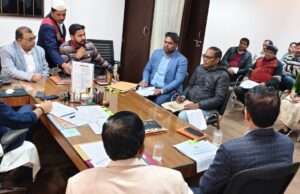 जिलाधिकारी ने की बाल कल्याण समिति की समीक्षा बैठक