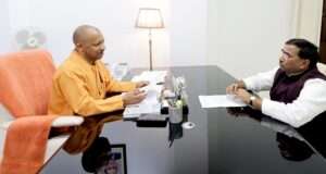 मुख्यमंत्री से मिलकर मड़िहान विधायक ने विकास मुद्दों पर की चर्चा