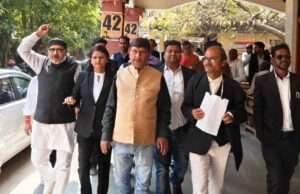 अधिवक्ता सुरक्षा कानून को लेकर भरी हुंकार, समस्याओं को लेकर एडीएम को सौंपा ज्ञापन