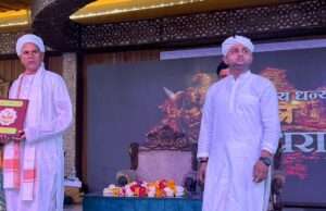 श्री रावतपुरा सरकार द्वारा डॉ नईम को किया युवानाद सम्मान से सम्मानित