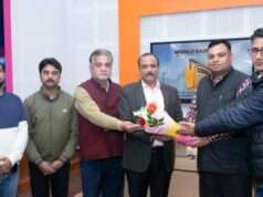 सूचना, जागरूकता और शिक्षा प्रदान करने का माध्यम है रेडियो:कुलसचिव ज्ञानेंद्र शुक्ल