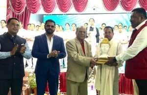 कमला मॉडर्न नर्सिंग इंस्टीट्यूट में दीप प्रज्वलन एवं शपथ ग्रहण समारोह सम्पन्न