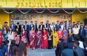 रघुराज सिंह इंटर कॉलेज झांसी में हुई फेयरवेल एवं गुडलक पार्टी