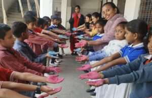 डीडी कान्वेंट स्कूल में बच्चों ने मनाया होली का पर्व