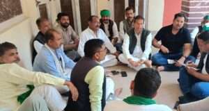 भाकियू (अराजनैतिक) की मासिक बैठक संपन्न, विभिन्न मुद्दों पर आंदोलन की चेतावनी