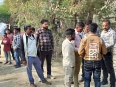 बिजली बकायेदारों पर सख्ती, जेई द्वारा शोहदमऊ में काटे गए कई कनेक्शन