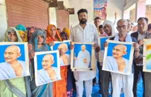 सैफखानपुर में कांग्रेस पार्टी का मनरेगा बचाओ संग्राम चैपाल आयोजित