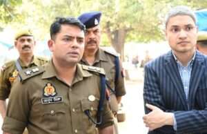 महाशिवरात्रि को लेकर डीएम-एसपी ने किया ताम्बेश्वर व थवईश्वर मंदिर का निरीक्षण