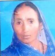 बाइक की टक्कर से महिला घायल, इलाज के दौरान मौत